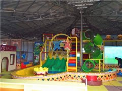 茂名市食為天農業(yè)科普園室內淘氣堡樂園